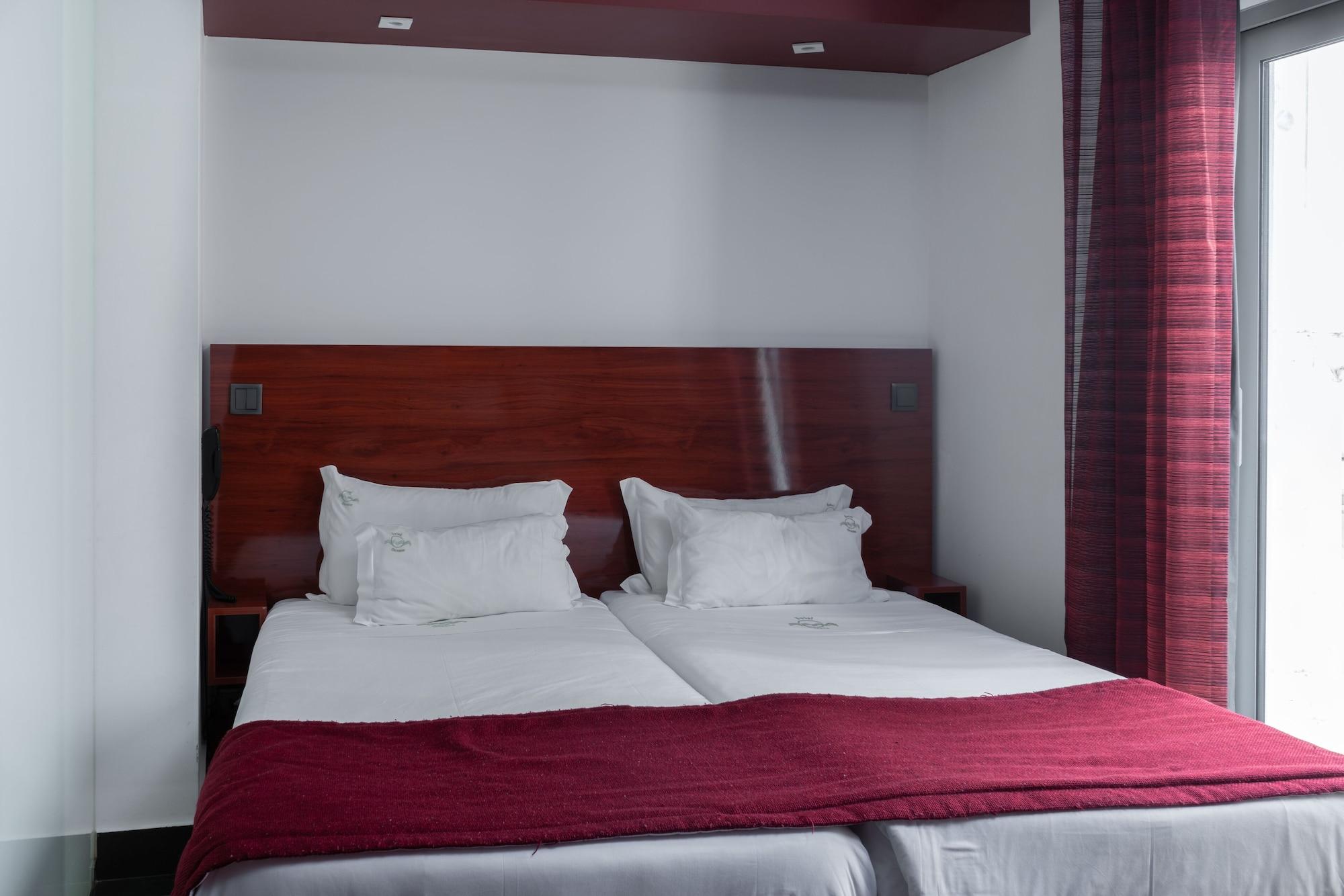 Hotel Oceano Назаре Екстериор снимка