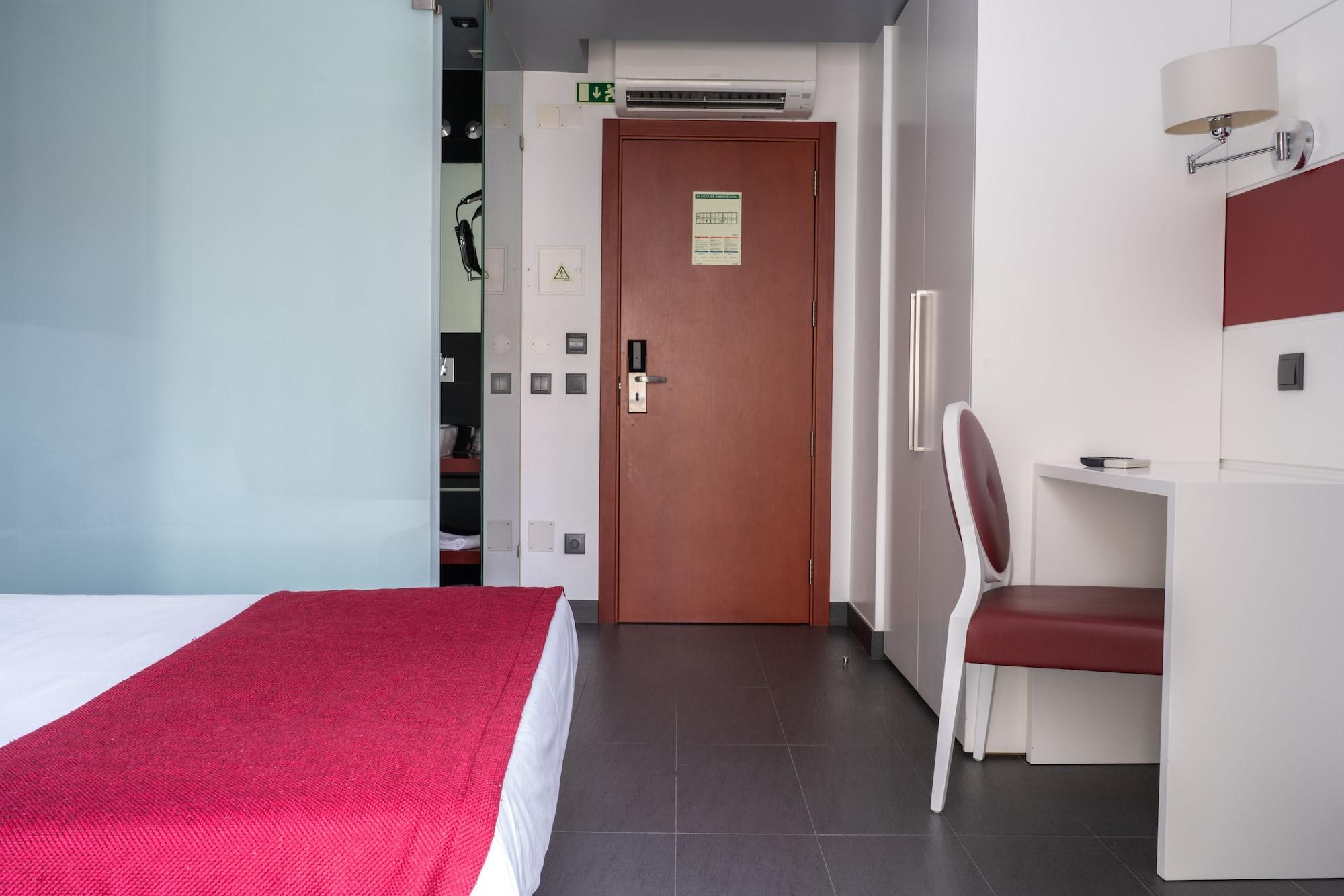 Hotel Oceano Назаре Екстериор снимка