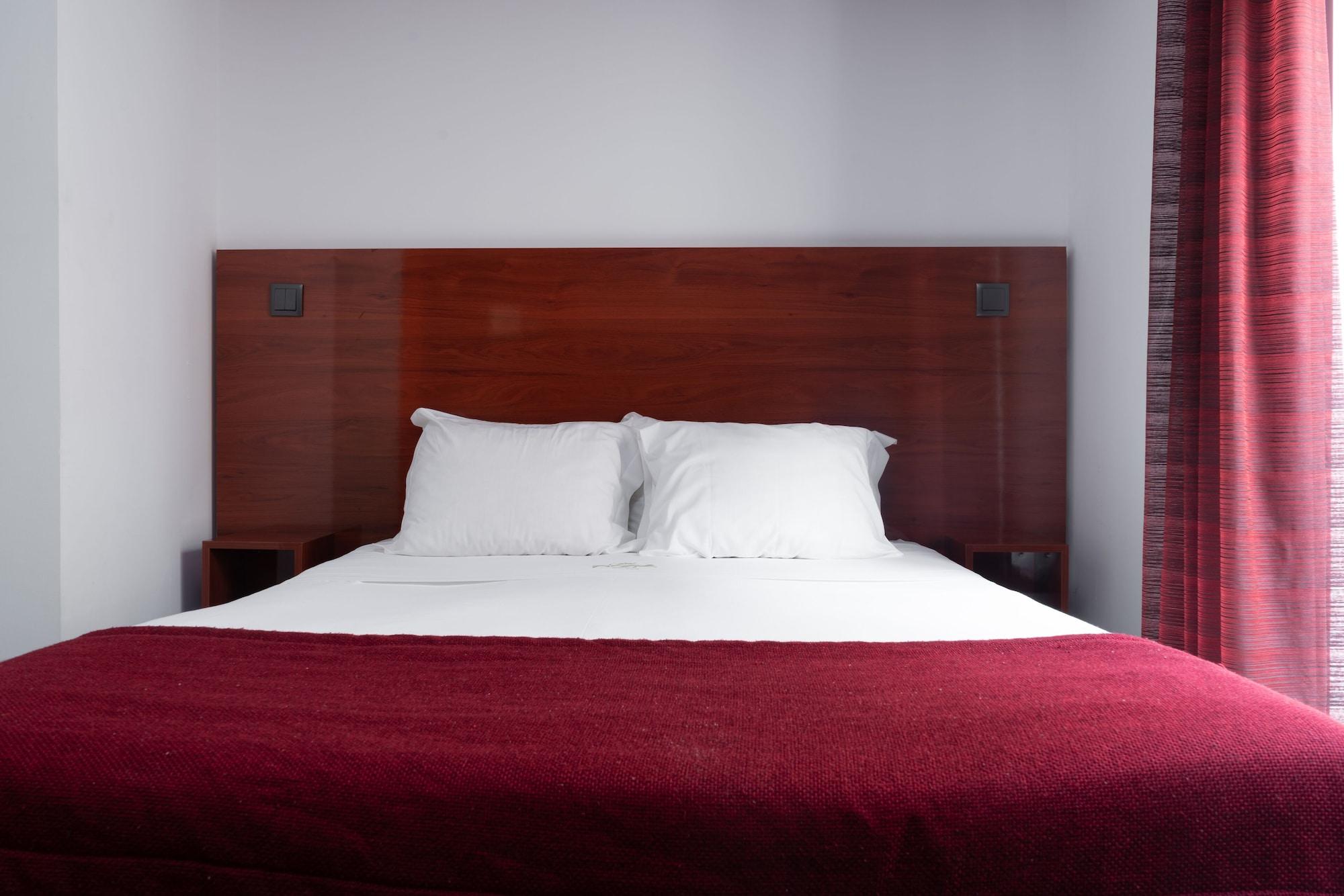 Hotel Oceano Назаре Екстериор снимка