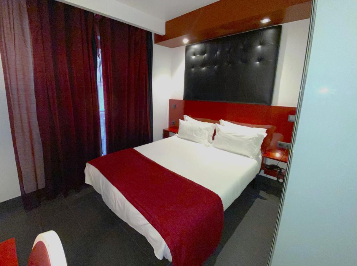 Hotel Oceano Назаре Екстериор снимка
