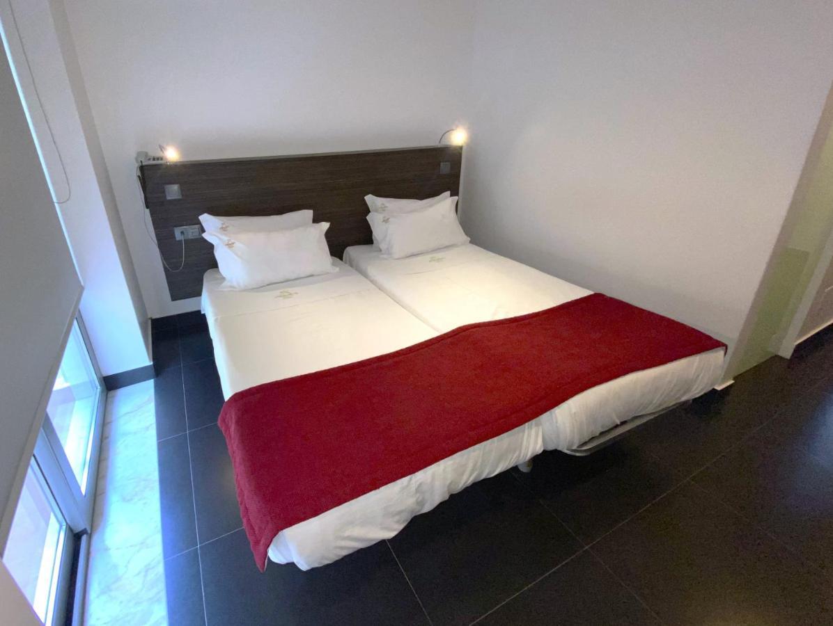 Hotel Oceano Назаре Екстериор снимка