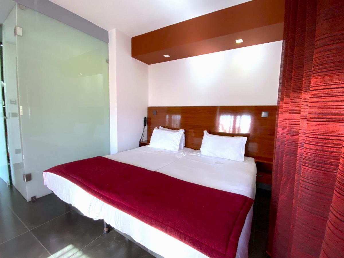 Hotel Oceano Назаре Екстериор снимка