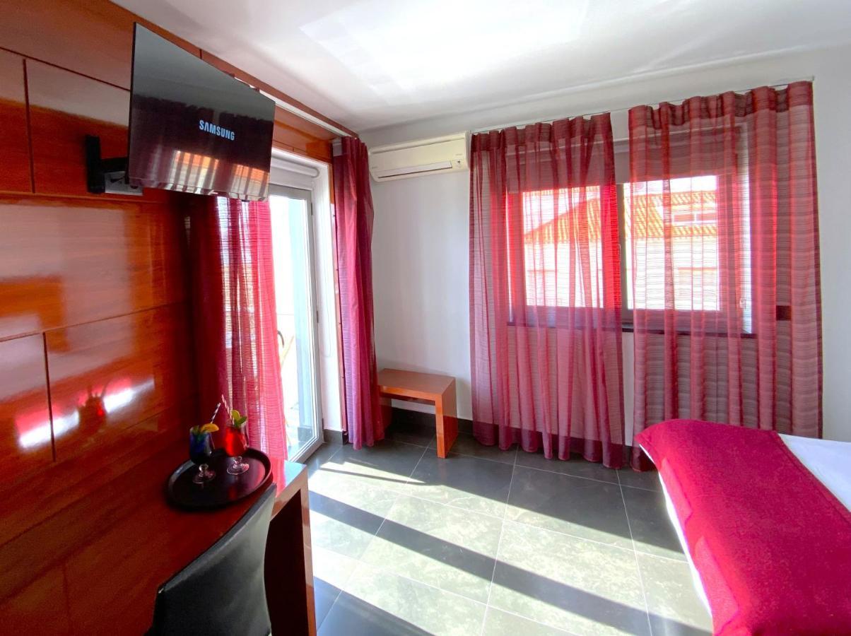 Hotel Oceano Назаре Екстериор снимка