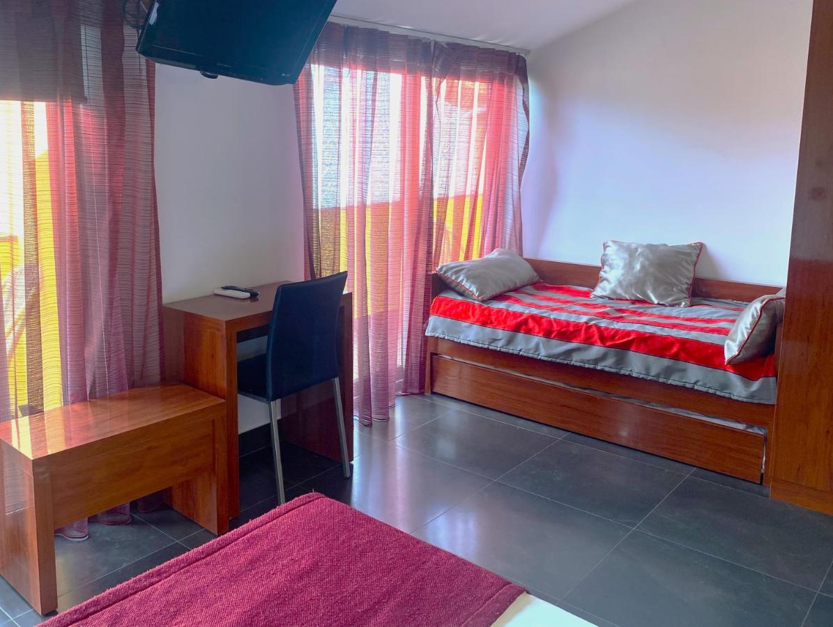 Hotel Oceano Назаре Екстериор снимка