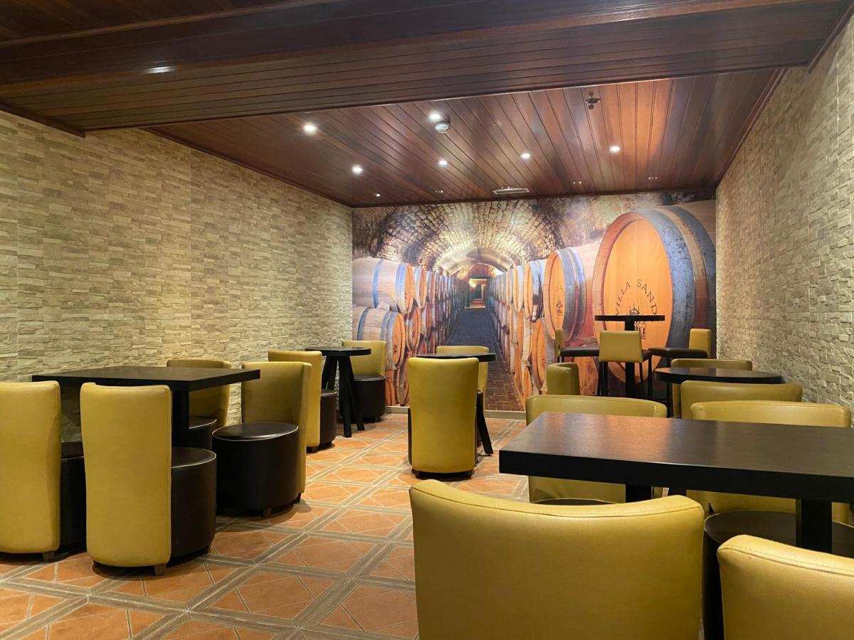 Hotel Oceano Назаре Екстериор снимка
